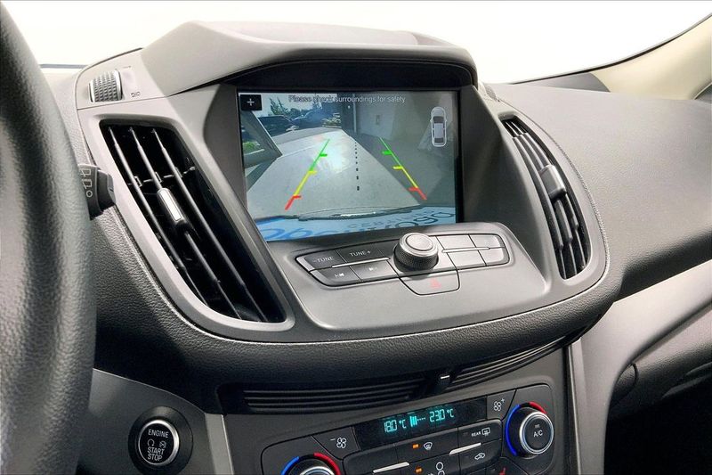 Used 2019 Ford Escape SEL 122UTNA65866