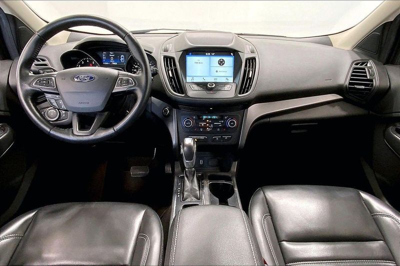 Used 2019 Ford Escape SEL 122UTNA65866