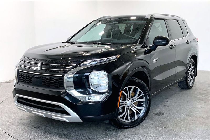 2023 Mitsubishi Outlander PHEV