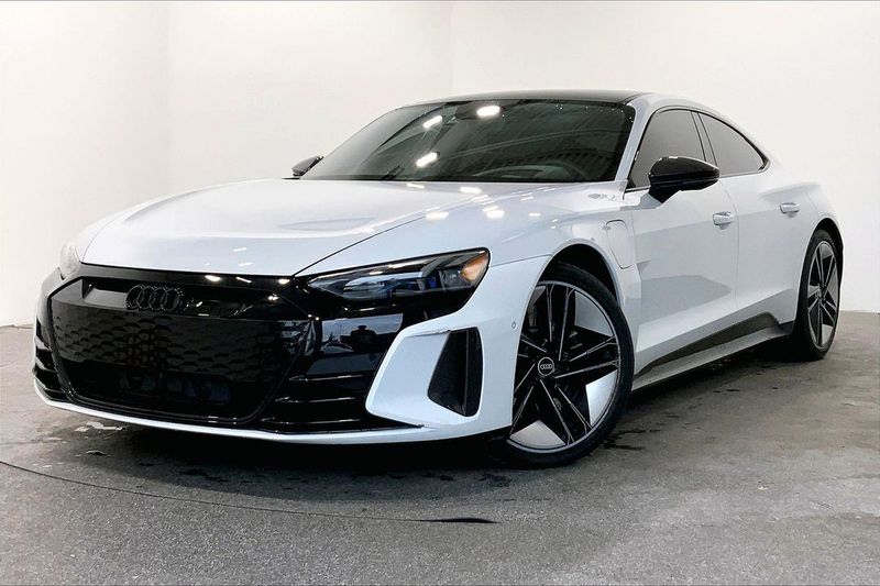 2022 Audi RS e-tron GT