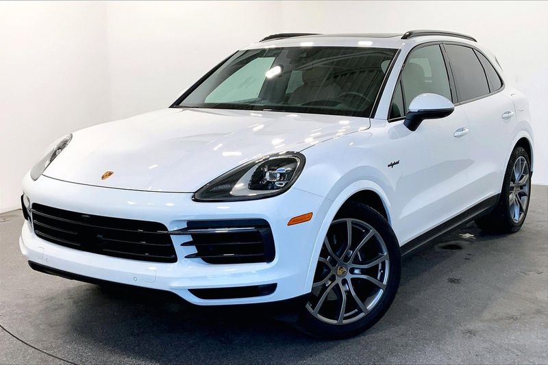 2023 Porsche Cayenne