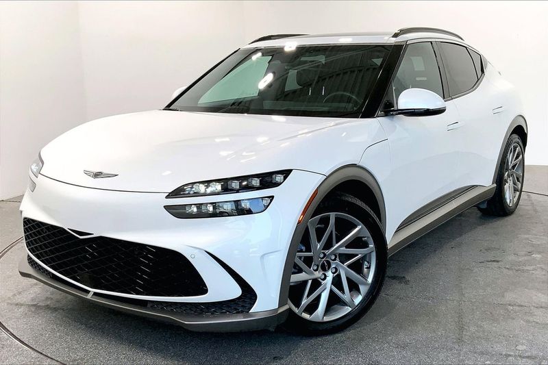 2023 Genesis GV60