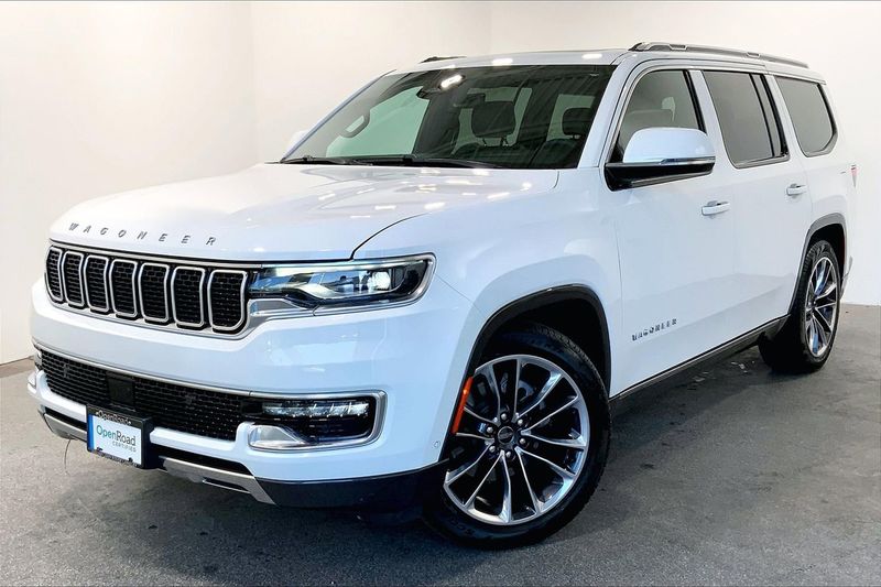 2022 Jeep Wagoneer