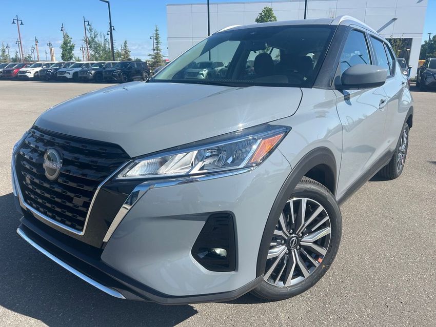 2025 Nissan Kicks Play