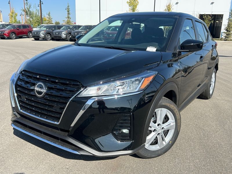 2025 Nissan Kicks Play