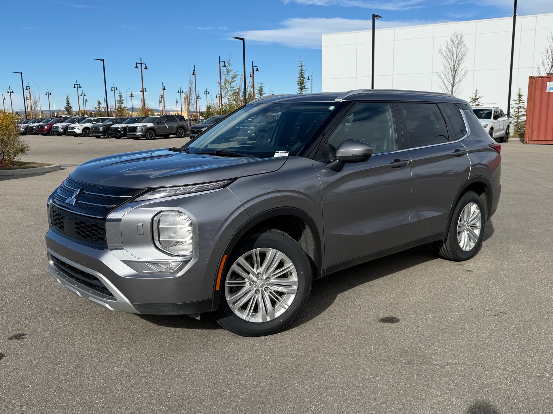 Sterling Silver 2023 Mitsubishi Outlander SUV / Crossover All-Wheel Drive Continuously Variable Transmission