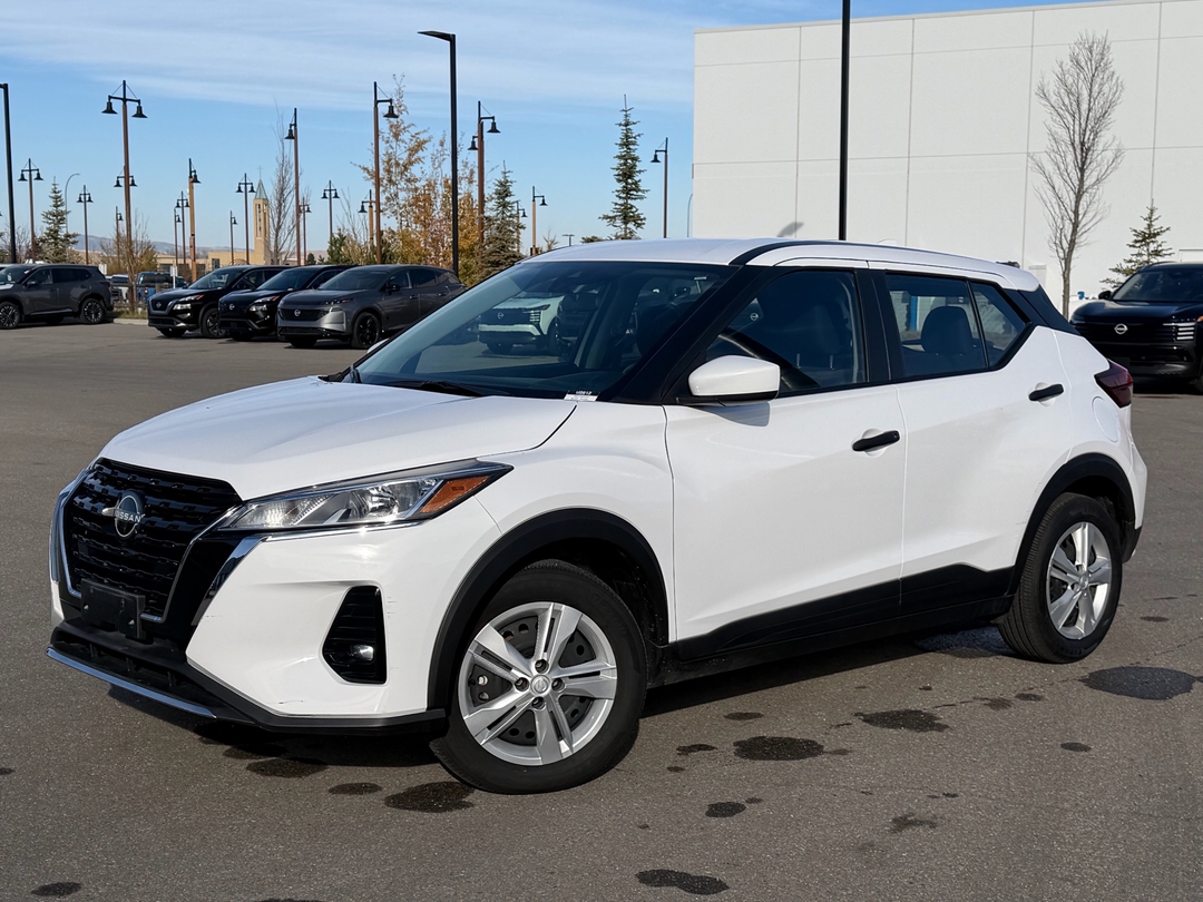 2023 Nissan Kicks S FWD