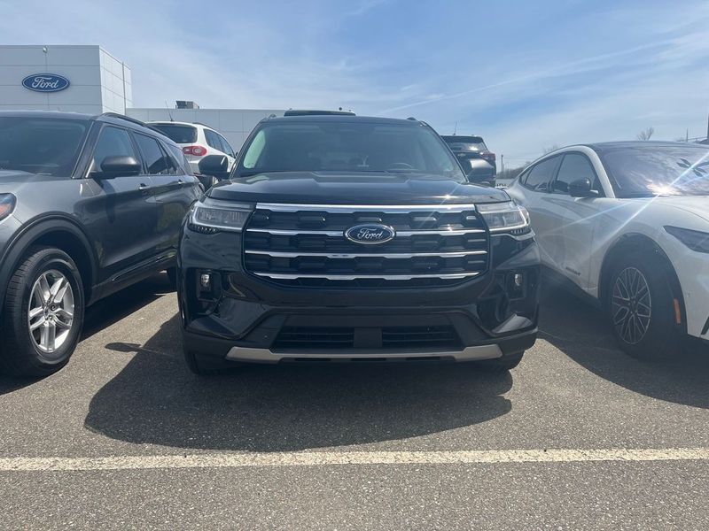 2025 Ford Explorer