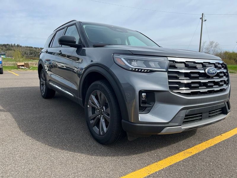 2025 Ford Explorer