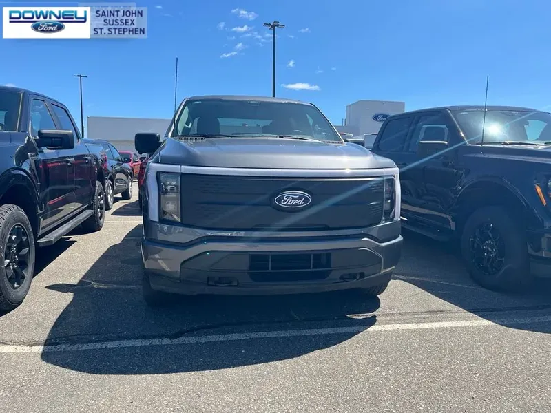 2025 Ford F-150 Lightning
