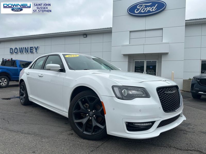 2022 Chrysler 300