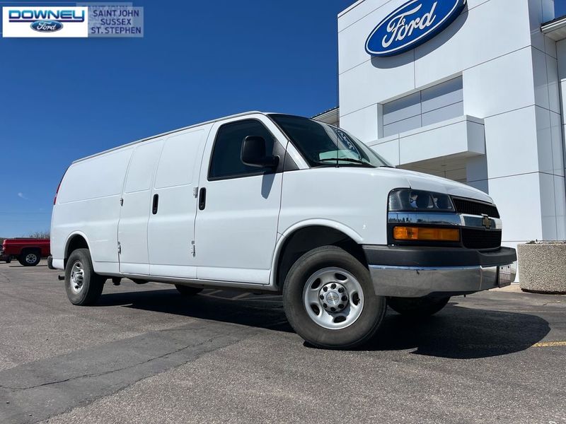 2022 Chevrolet Express Cargo Van
