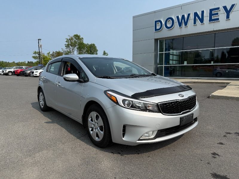 2017 Kia Forte 5-Door
