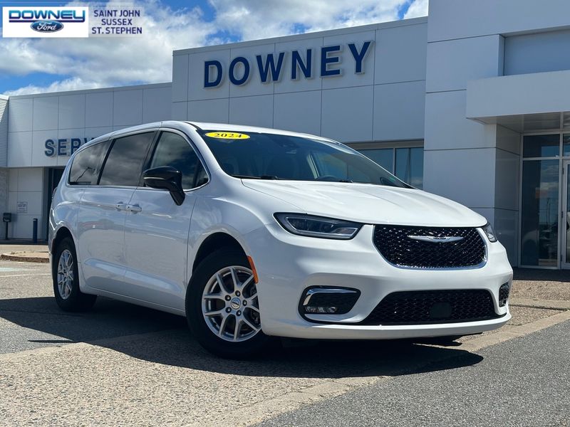 2024 Chrysler Pacifica