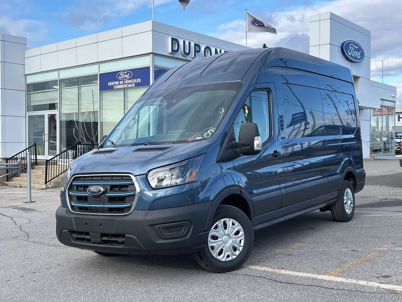 2024 Ford E-Transit