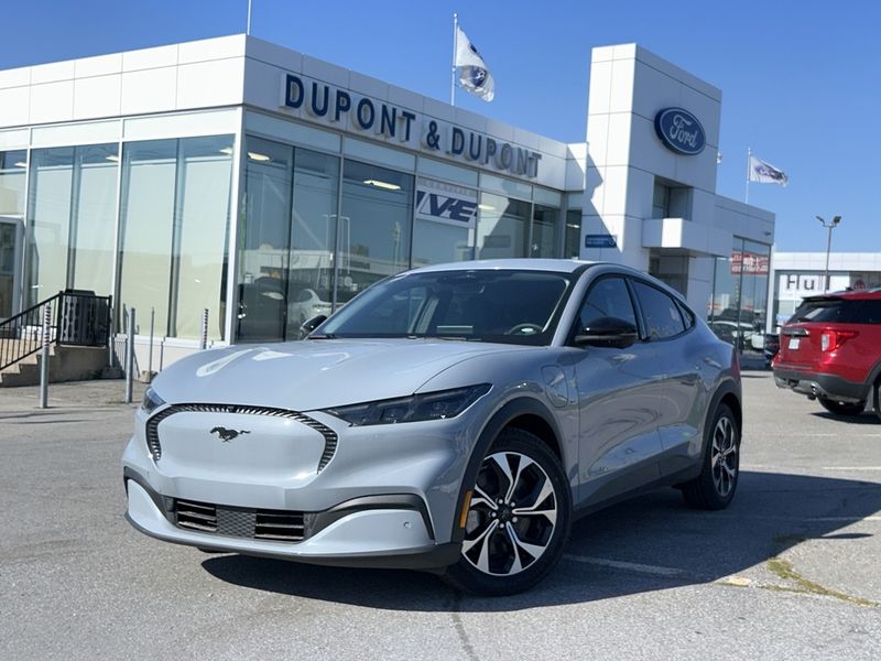 2025 Ford Mustang Mach-E
