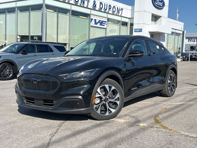 2025 Ford Mustang Mach-E