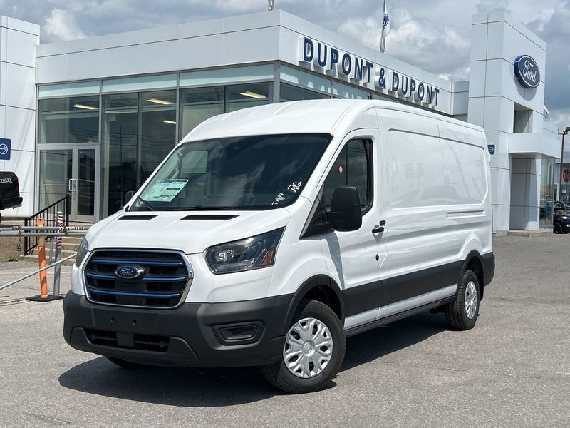 2025 Ford E-Transit