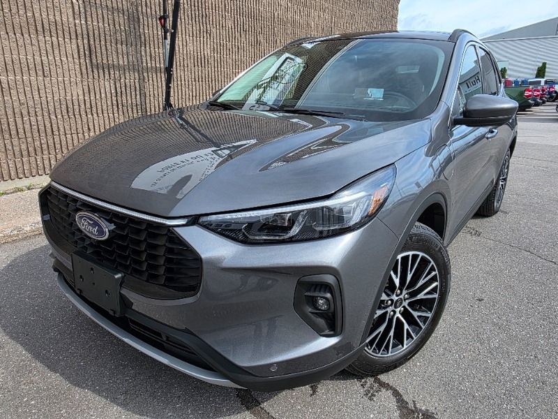 2025 Ford Escape Hybrid Plug-in FWD