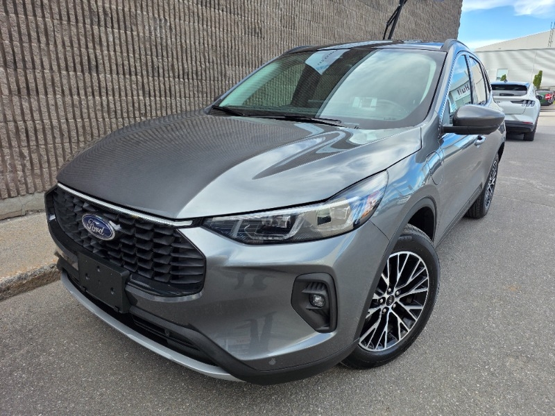  2025 Ford Escape Hybrid Plug-in FWD   