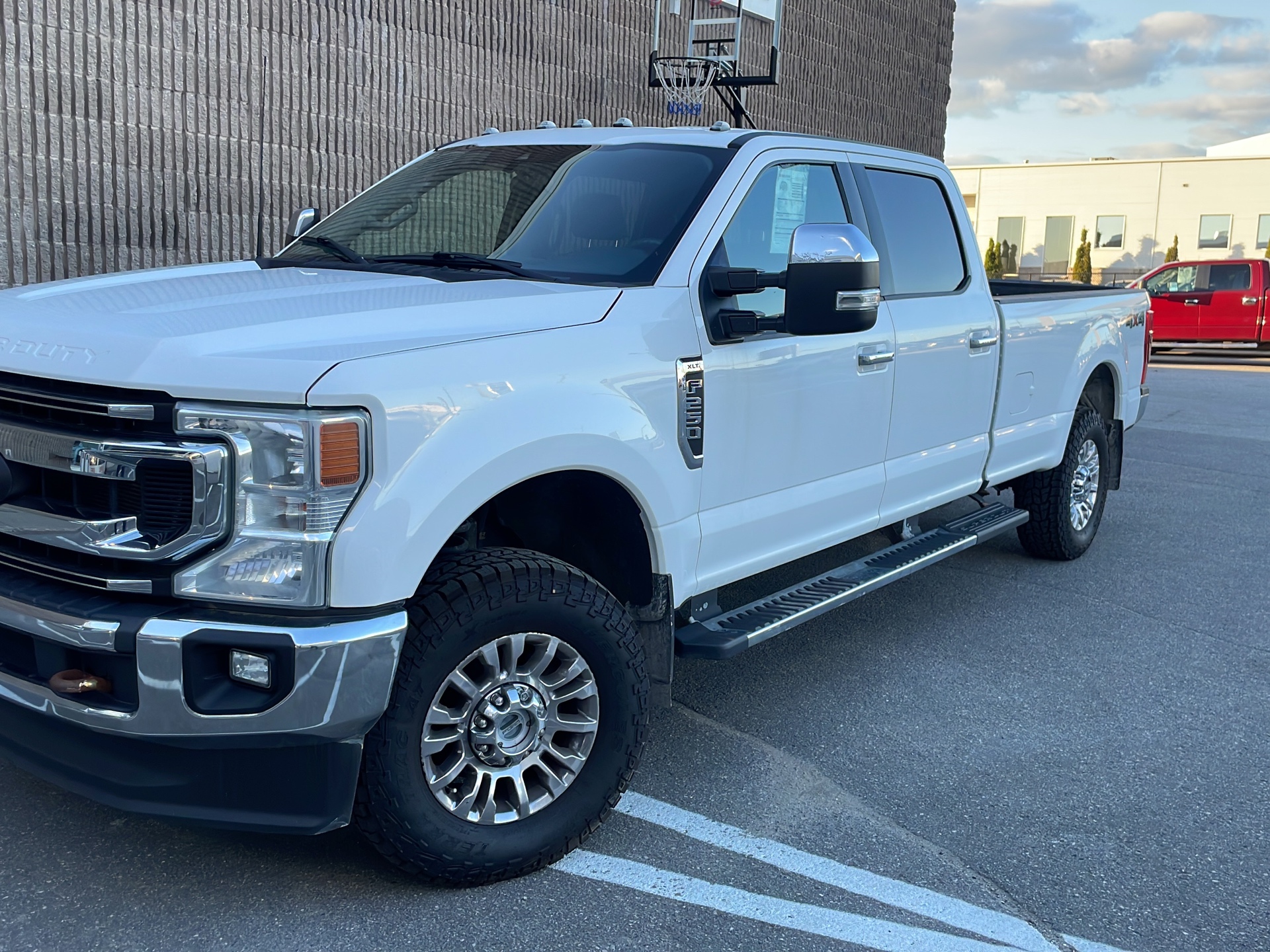 2022 Ford F-250 Super Duty XLT Crew Cab 4WD   