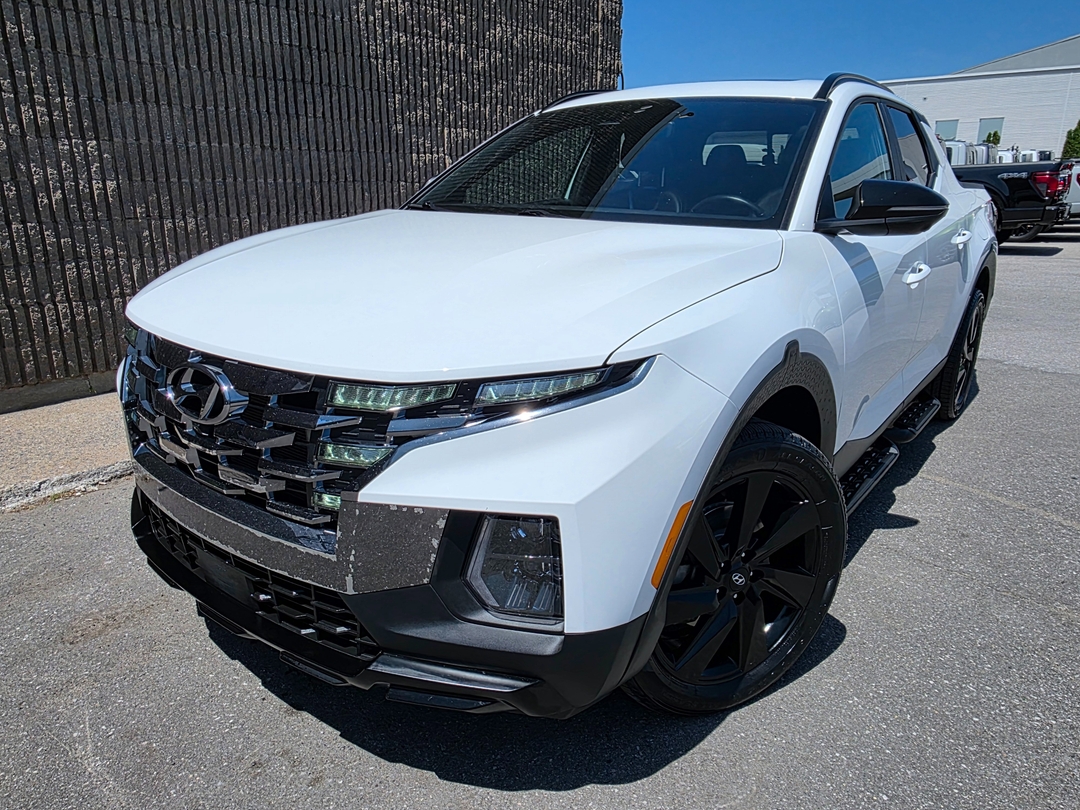 White 2024 Hyundai Santa Cruz Pickup Truck  Automatic