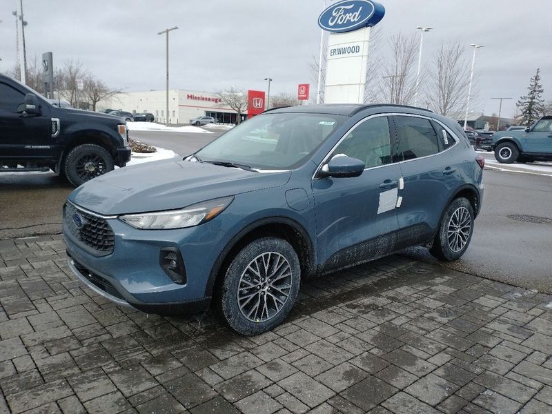 2025 Ford Escape