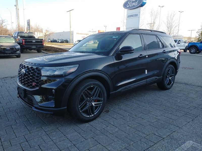 2025 Ford Explorer