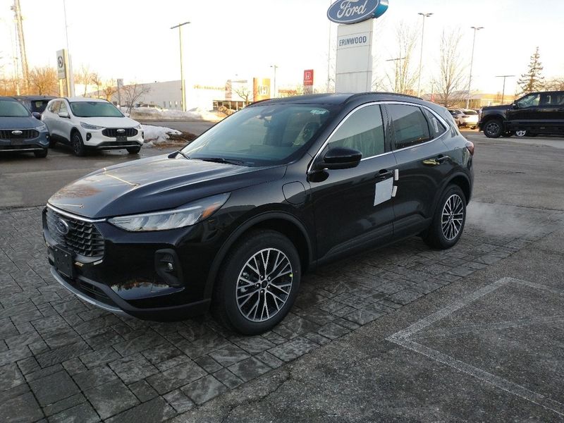 2025 Ford Escape