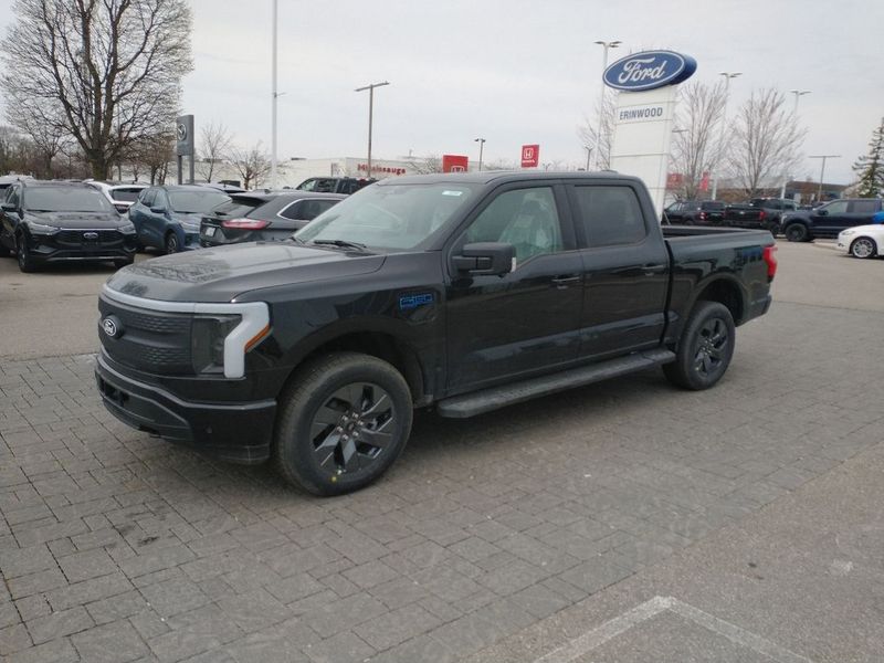 2025 Ford F-150 Lightning