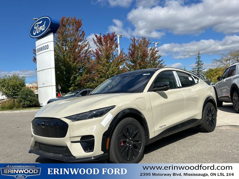 2025 Ford Mustang Mach-E