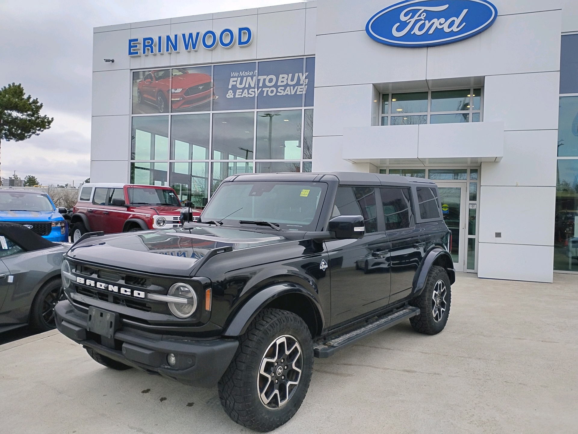 Ford Bronco Advanced 4-Door 4WD 2022