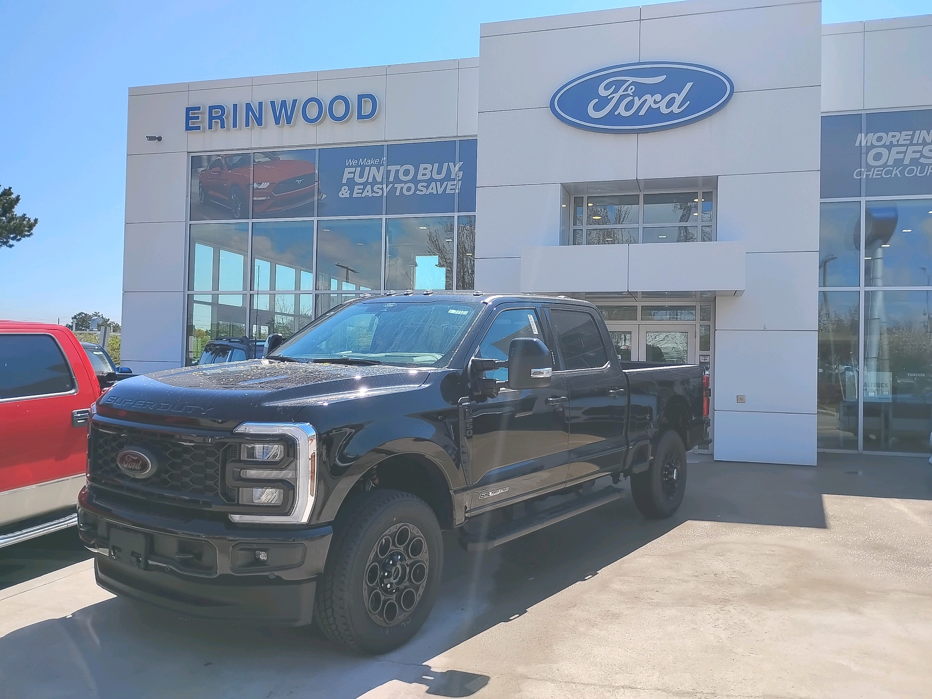 Agate Black Metallic 2026 Ford F-250 Super Duty Pickup Truck Four-Wheel Drive Automatic