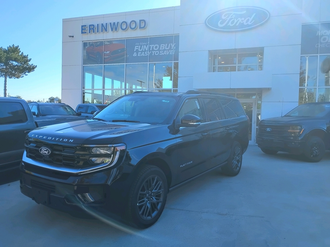 AGATE BLACK METALLIC 2027 Ford Expedition SUV / Crossover Four-Wheel Drive Automatic