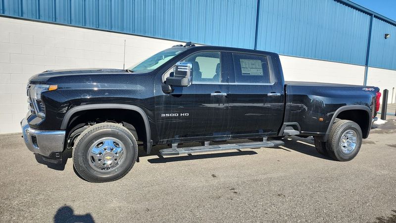 2025 Chevrolet Silverado 3500HD