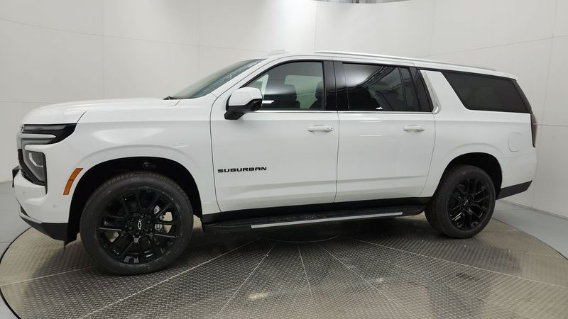 2025 Chevrolet Suburban