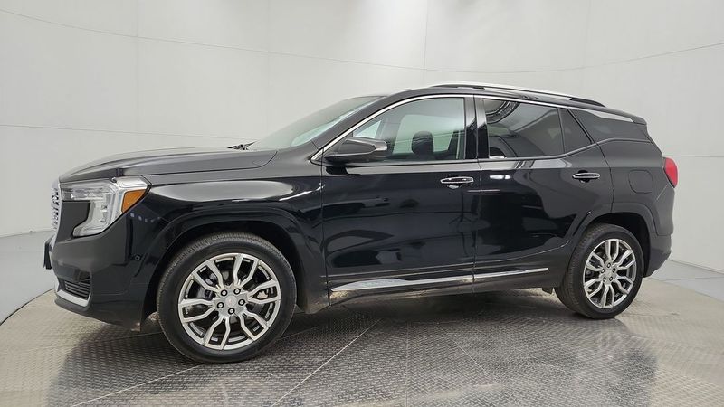 2023 GMC Terrain