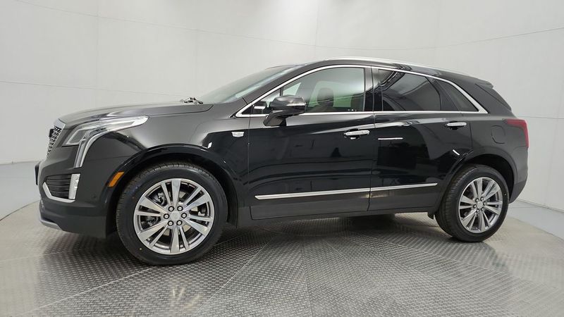 2023 Cadillac XT5