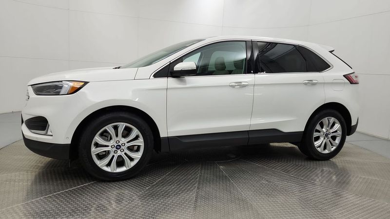 2021 Ford Edge