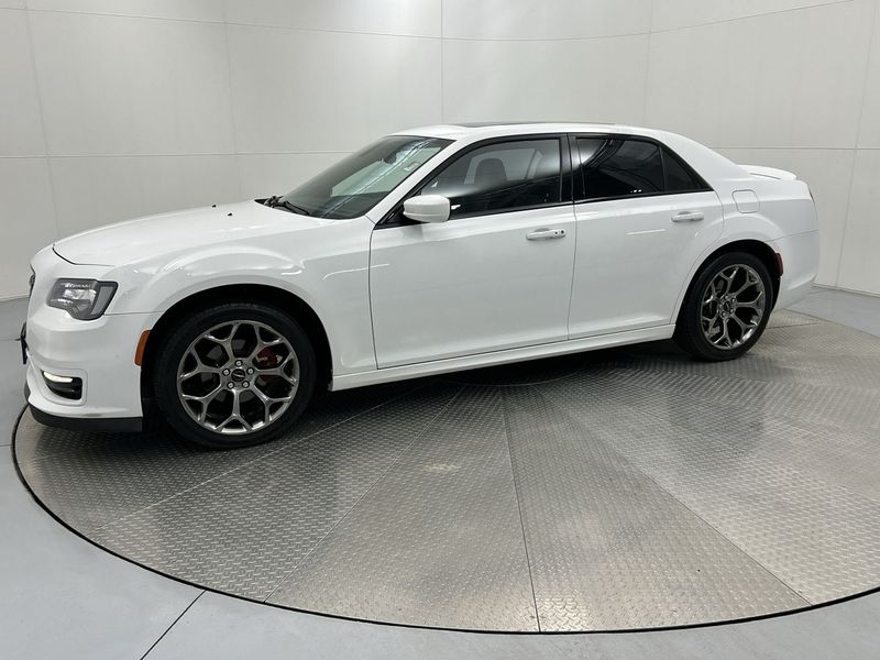 2017 Chrysler 300