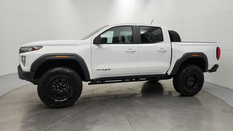 2024 GMC Canyon