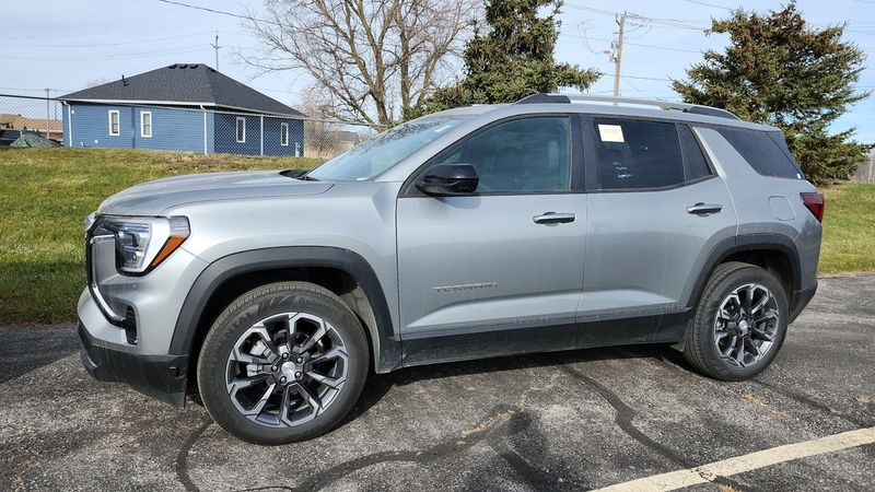 2025 GMC Terrain