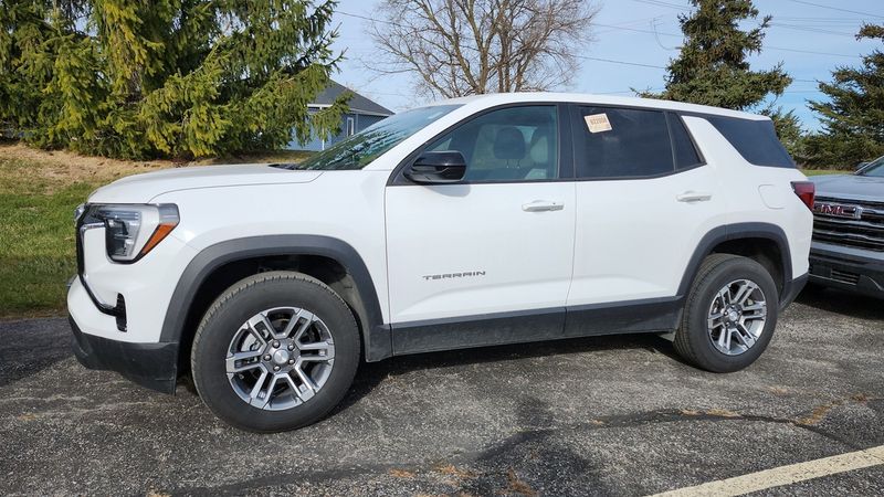 2025 GMC Terrain