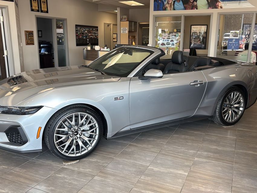 2025 Ford Mustang