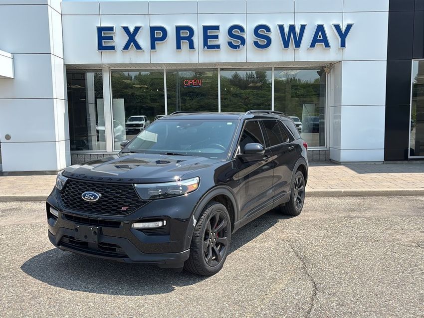 2022 Ford Explorer