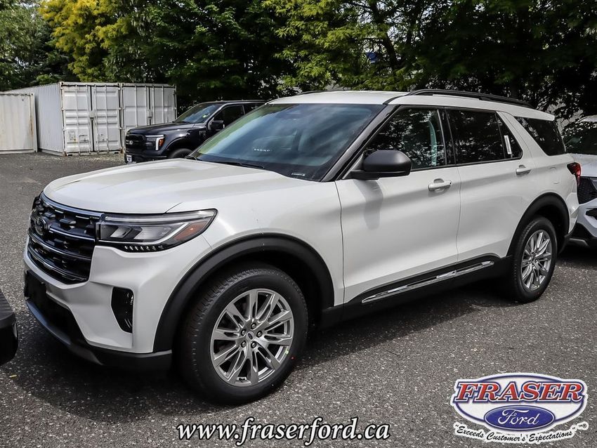 2025 Ford Explorer