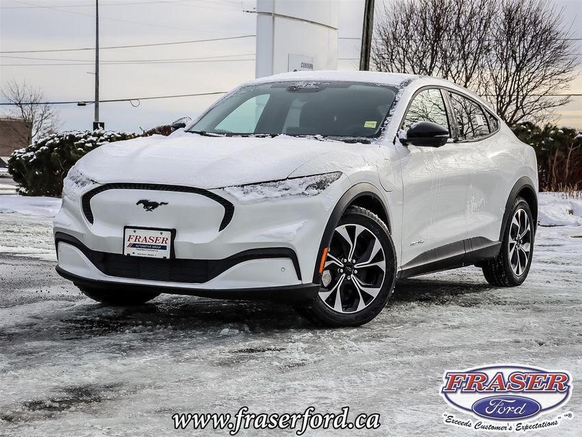 2025 Ford Mustang Mach-E