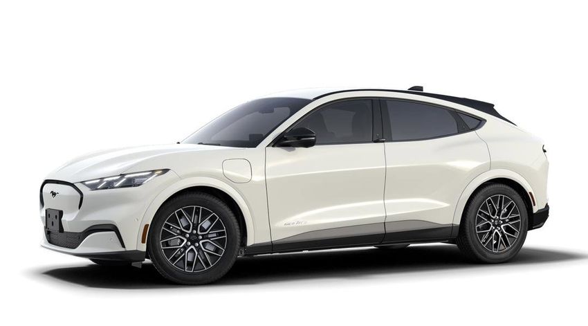 2025 Ford Mustang Mach-E