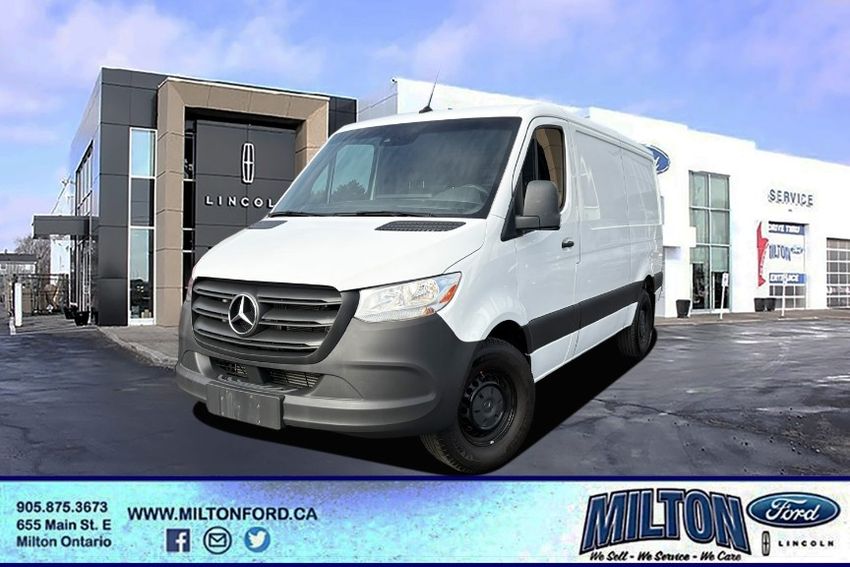 2022 Mercedes-Benz Sprinter Cargo Van