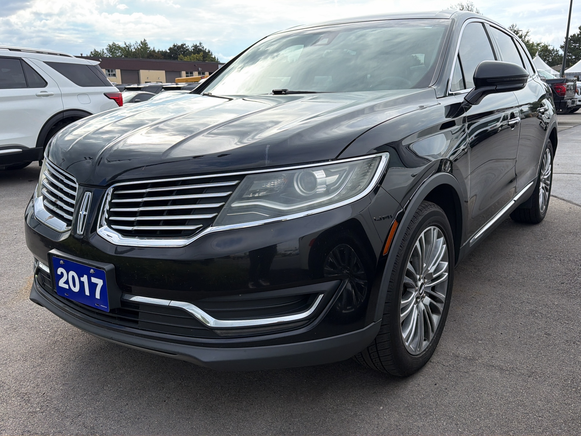 Diamond Black Metallic 2017 Lincoln MKX SUV / Crossover All-Wheel Drive 6-Speed Automatic